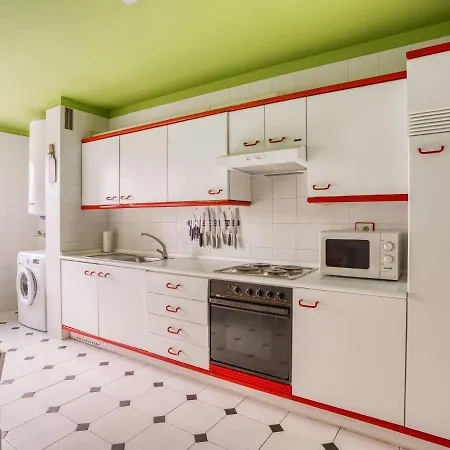 Cheerful Holiday In Santa Cruz Near Seabeach Apartamento Oleiros