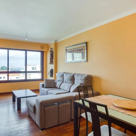 Apartamento Cheerful Holiday In Santa Cruz Near Seabeach